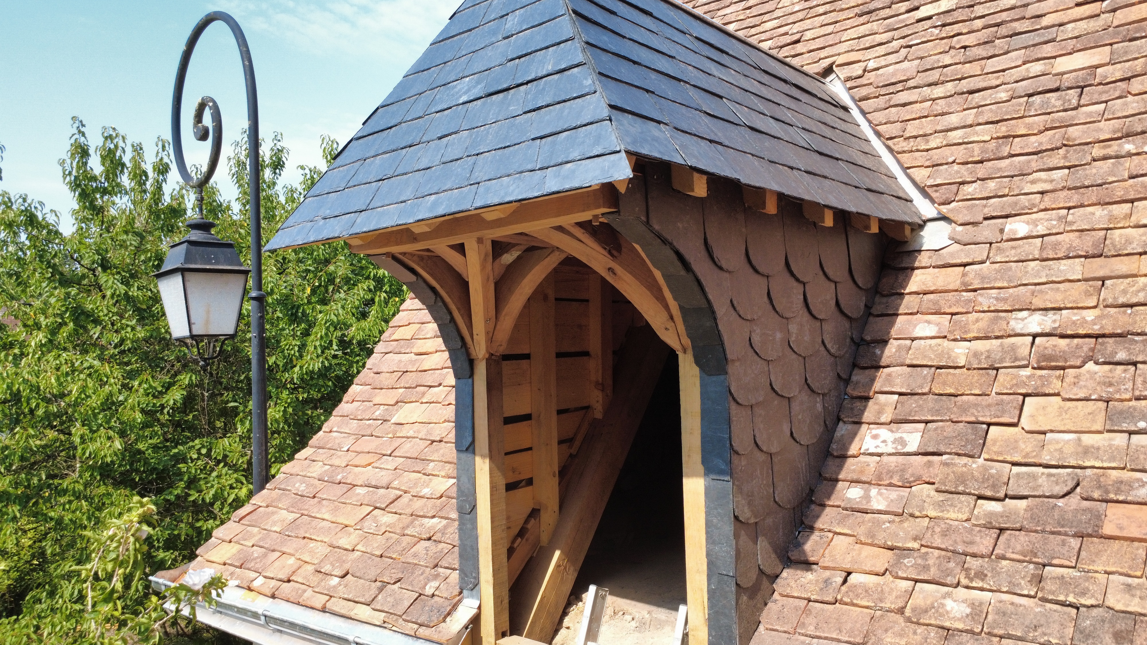 Couverture mixte tuile et ardoise — Saint-Aignan-sur-Cher